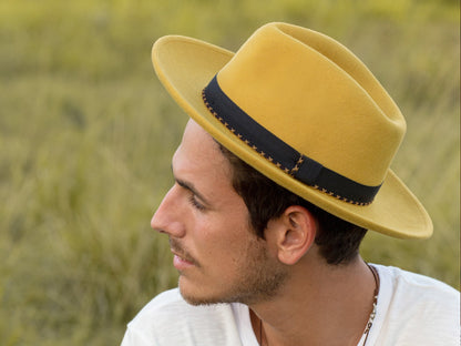 Finley men's wool felt fedora in mustard, Life style