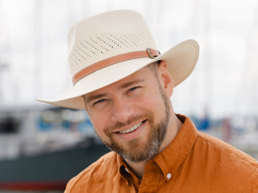 Summit Panama Hat Bigalli model wearing outdoor summer look